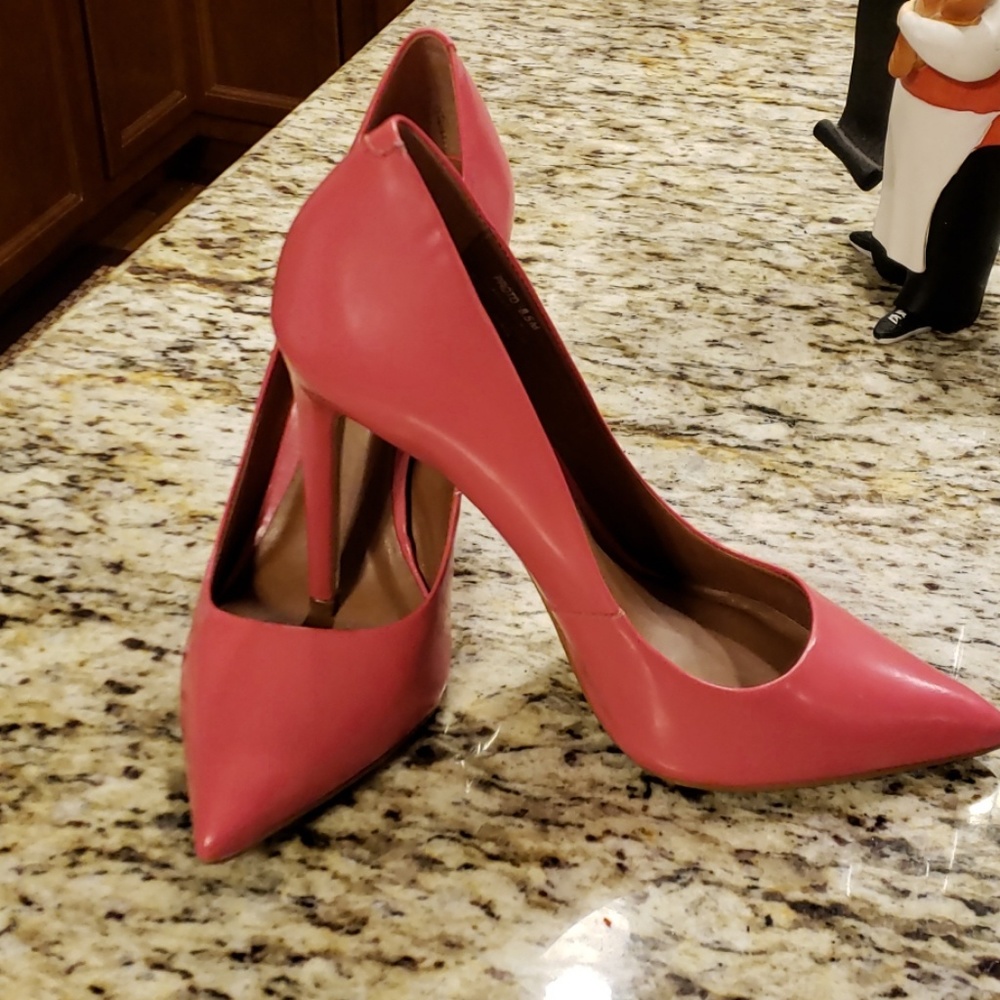 Pink heels - Picture 4 of 4